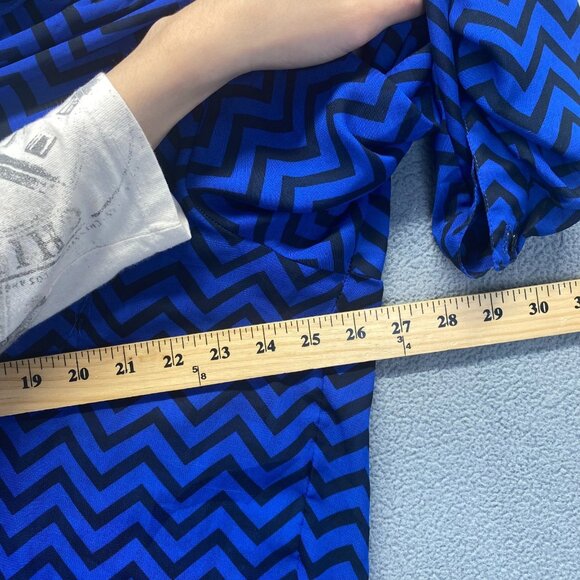 Riley+James V-neck, sheer blouse Size 3X Quarter Length Button-up Sleeve,Blue - Picture 4 of 10